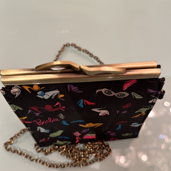 Nicole Miller Vintage Barbie themed evening bag. - Picture 5 of 11